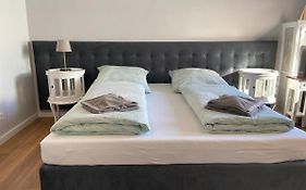 City Maritime Apartment
